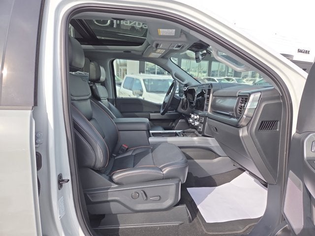 2025 Ford F-350 Super Duty LARIAT