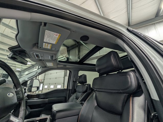 2025 Ford F-350 Super Duty LARIAT