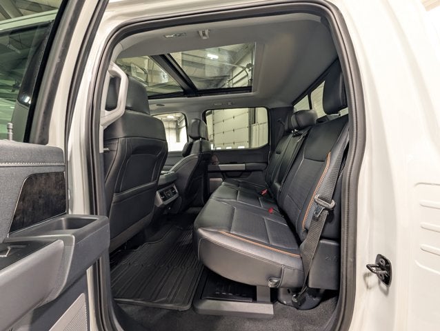 2025 Ford F-350 Super Duty LARIAT