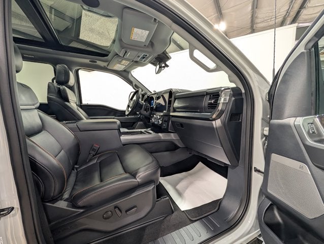 2025 Ford F-350 Super Duty LARIAT