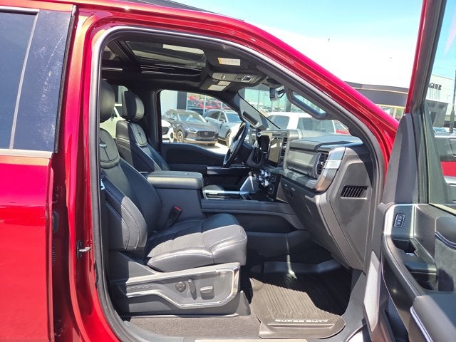 2025 Ford F-350 Super Duty Platinum