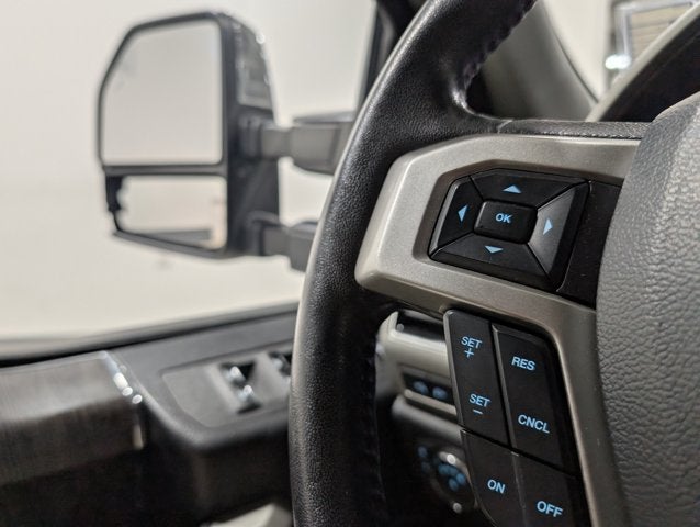 2020 Ford F-350 Super Duty LARIAT