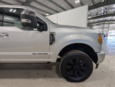 2017 Ford F-350 Super Duty Platinum