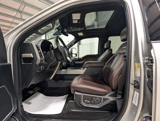 2017 Ford F-350 Super Duty Platinum