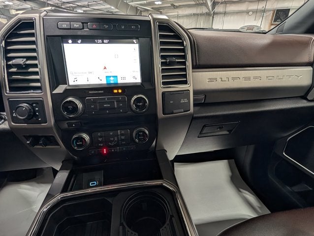 2017 Ford F-350 Super Duty Platinum