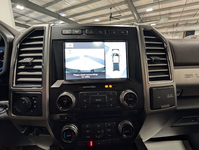 2017 Ford F-350 Super Duty Platinum