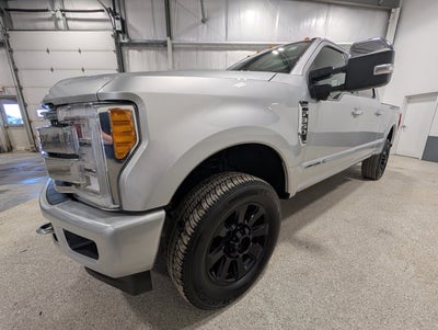 2017 Ford F-350 Super Duty Platinum