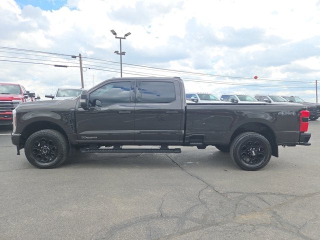 2024 Ford F-350 Super Duty LARIAT