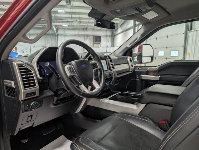 2017 Ford F-350 Super Duty Lariat