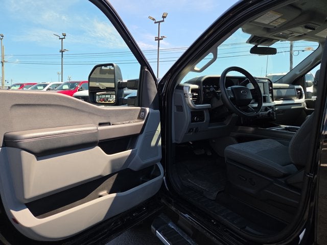 2025 Ford F-350 Super Duty XLT