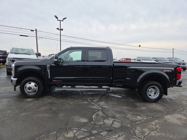 2025 Ford F-350 Super Duty LARIAT