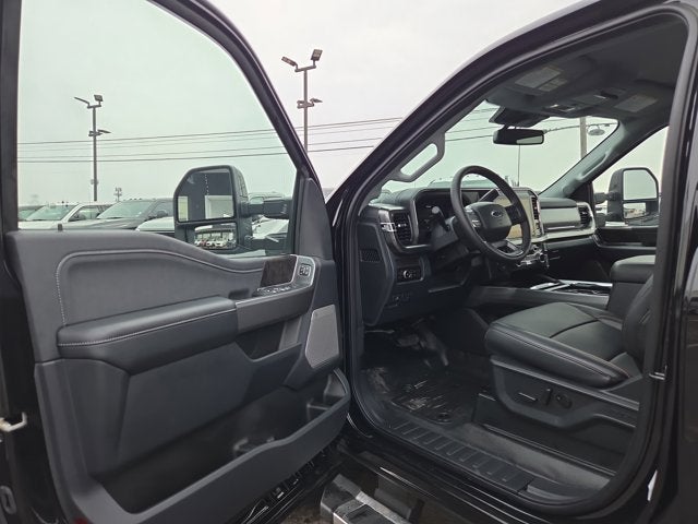 2025 Ford F-350 Super Duty LARIAT