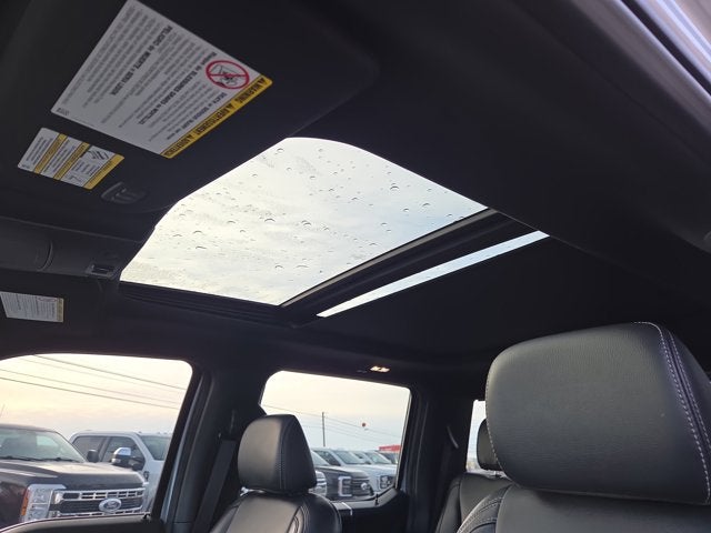 2022 Ford F-350 Super Duty LARIAT