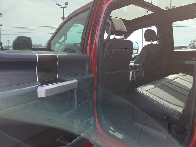 2022 Ford F-350 Super Duty LARIAT