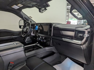 2026 Ford F-450 Super Duty Platinum