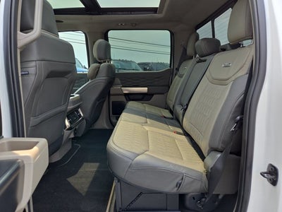 2025 Ford F-450 Super Duty Platinum