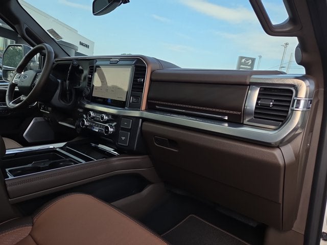 2025 Ford F-450 Super Duty King Ranch