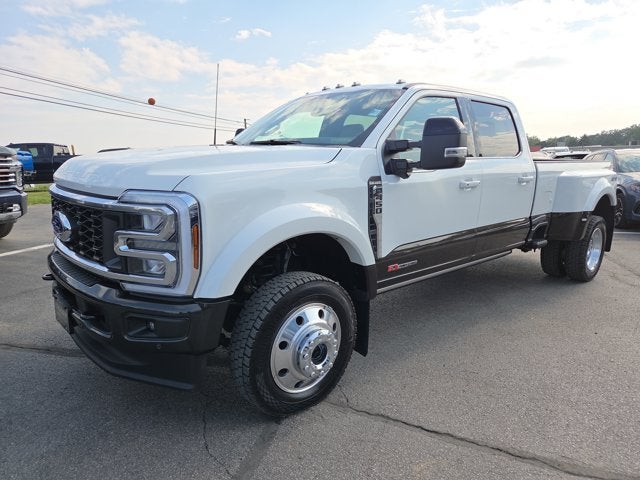 2025 Ford F-450 Super Duty King Ranch