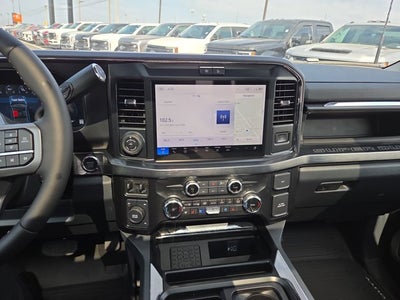 2025 Ford F-450 Super Duty LARIAT