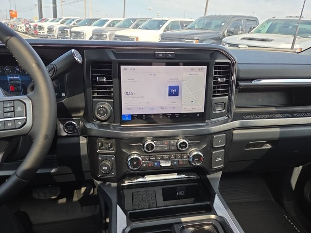 2025 Ford F-450 Super Duty LARIAT