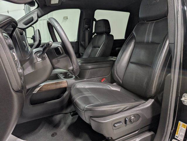 2023 Chevrolet Silverado 3500HD High Country