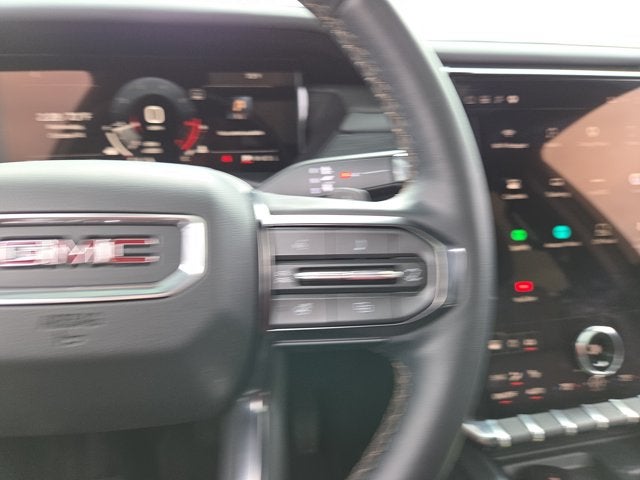 2024 GMC Acadia AWD AT4