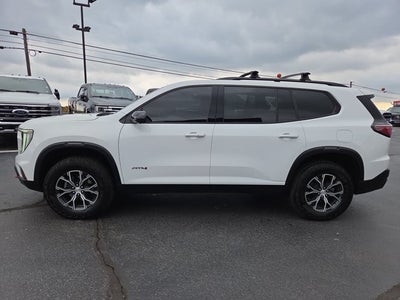 2024 GMC Acadia AWD AT4