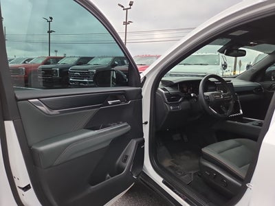 2024 GMC Acadia AWD AT4