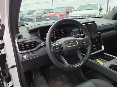 2024 GMC Acadia AWD AT4