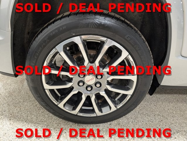 2020 GMC Acadia Denali