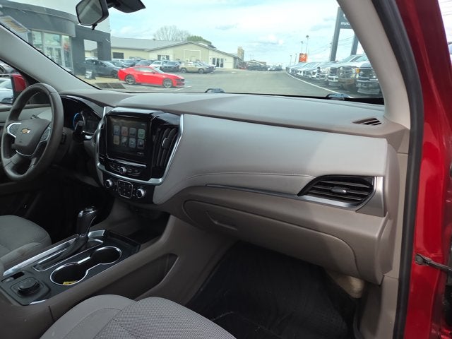 2018 Chevrolet Traverse LT Cloth