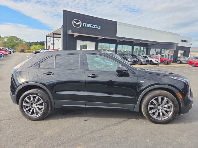 2020 Cadillac XT4 AWD Sport