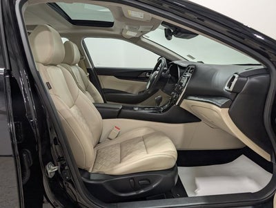 2023 Nissan Maxima Platinum