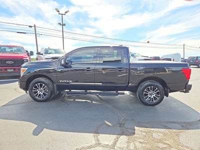 2024 Nissan Titan SV