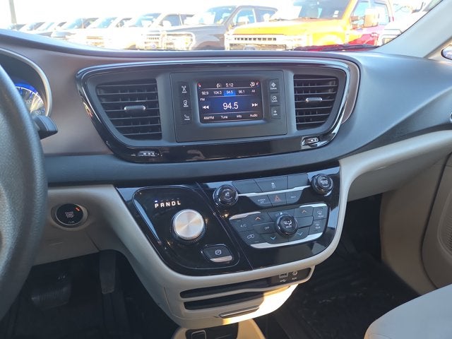 2017 Chrysler Pacifica LX