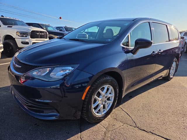 2017 Chrysler Pacifica LX