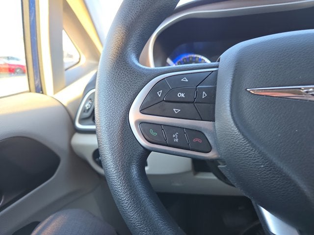 2017 Chrysler Pacifica LX