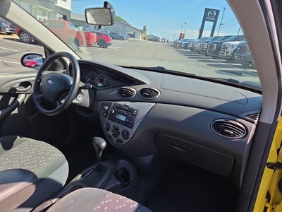 2002 Ford Focus ZX3 Base