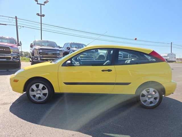 2002 Ford Focus ZX3 Base