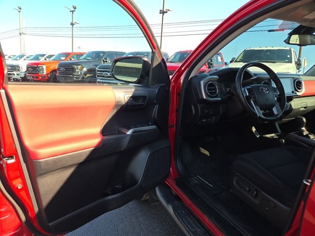 2020 Toyota Tacoma 4WD SR5