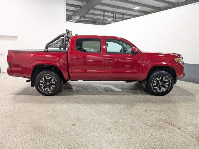 2022 Toyota Tacoma 4WD TRD Off Road