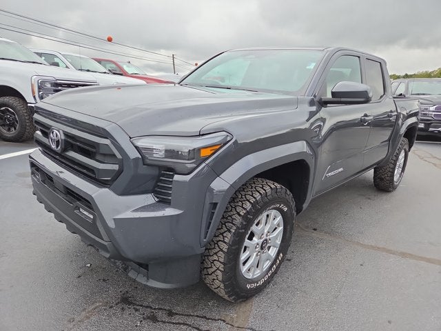 2026 Toyota Tacoma 4WD SR5
