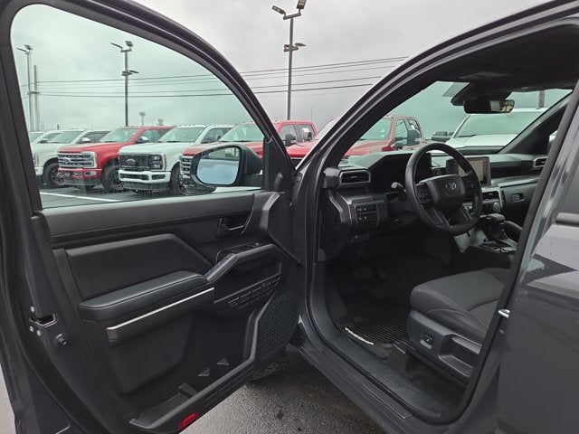 2026 Toyota Tacoma 4WD SR5