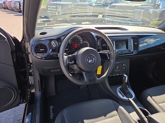 2016 Volkswagen Beetle Base