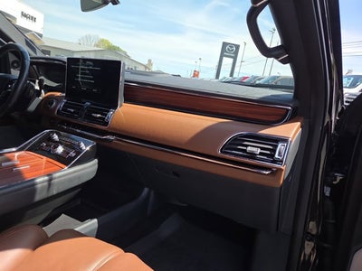 2024 Lincoln Navigator L Reserve