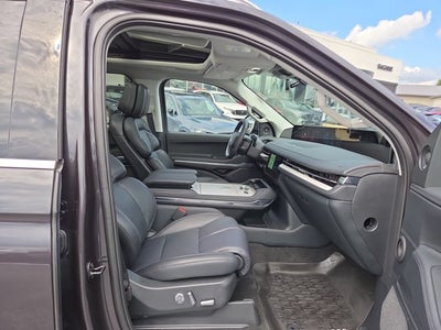 2026 Lincoln Navigator L Reserve