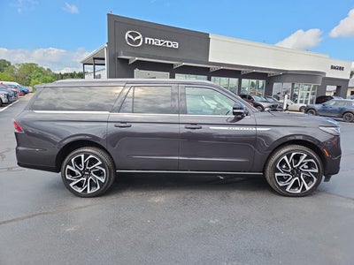 2026 Lincoln Navigator L Reserve