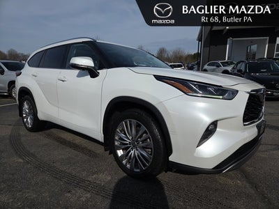2022 Toyota Highlander Platinum