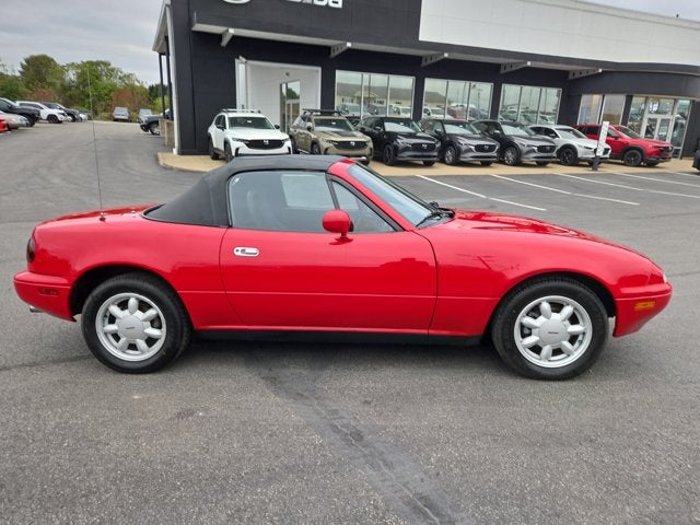 1990 Mazda Mazda MX-5 Miata Base