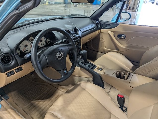 2002 Mazda Mazda MX-5 Miata LS